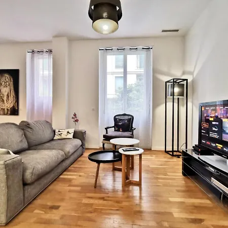 'emilia' Apartment
